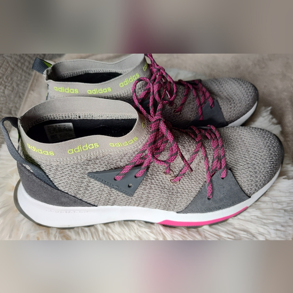 ADIDAS - Women's Quesa Running Shoes, Size 9, WORN ONCE!